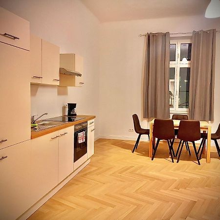 Wiedner Apartments Wenen Buitenkant foto