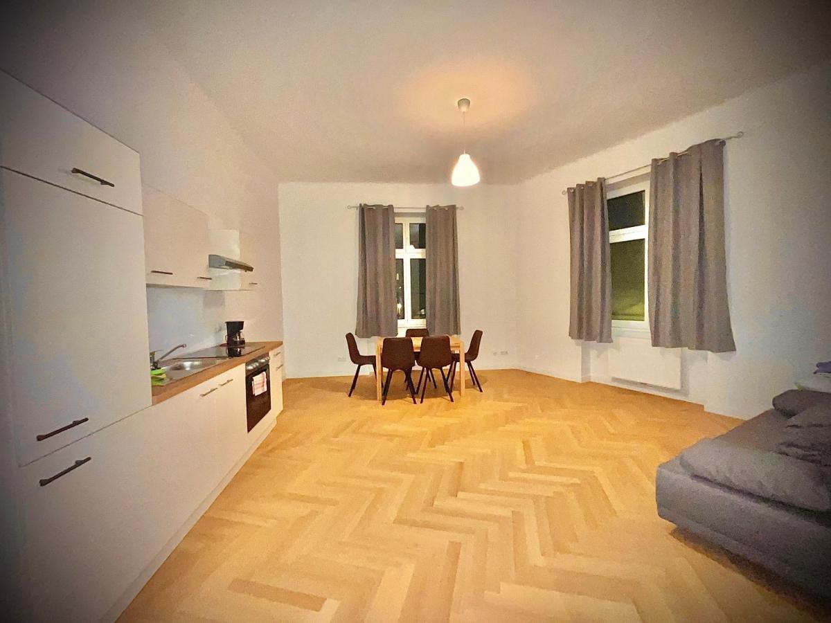 Wiedner Apartments Wenen Buitenkant foto
