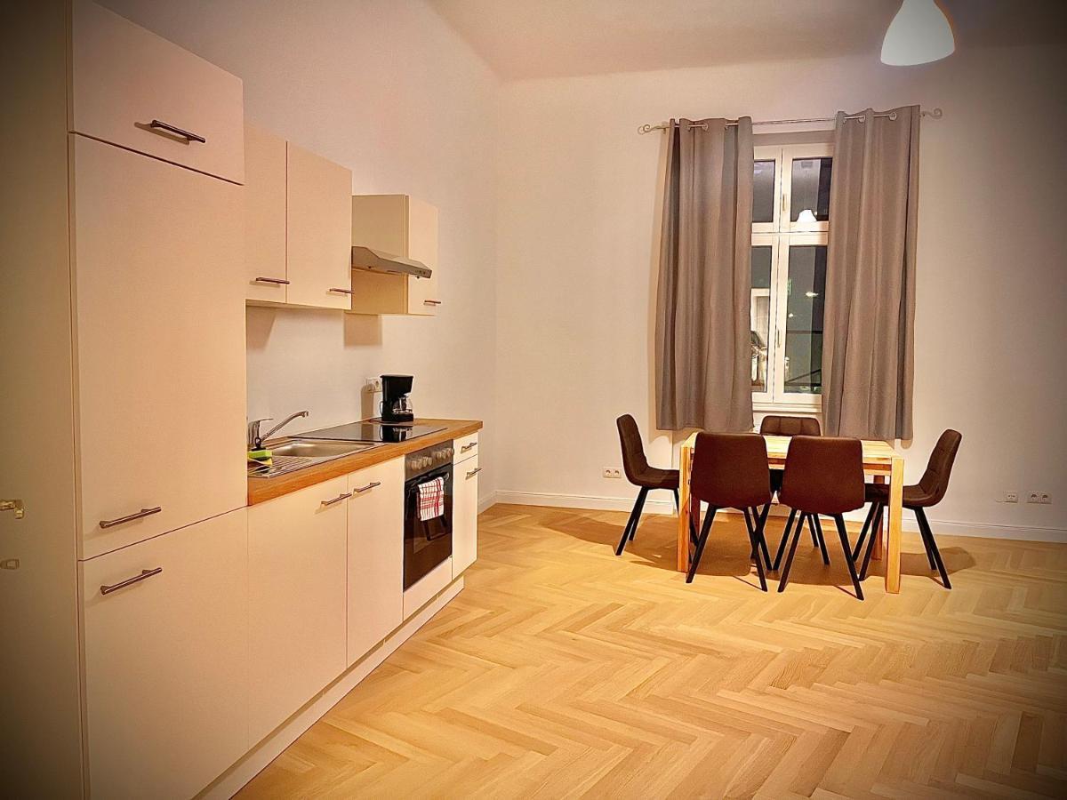 Wiedner Apartments Wenen Buitenkant foto